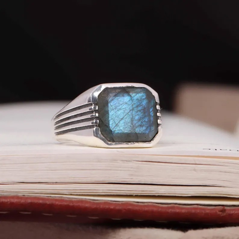 Solid 925 Sterling Silver Signet with Blue Labradorite Gemstone Handmade Ring