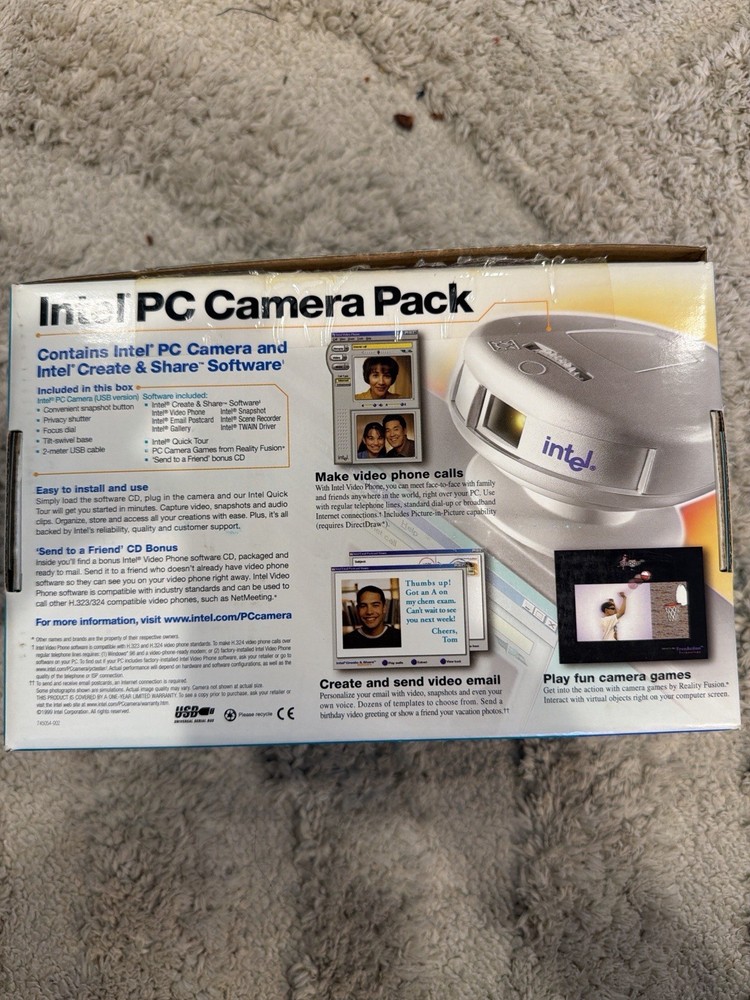 Intel PC Camera USB Video Phone Kit with Software – Complete in Box