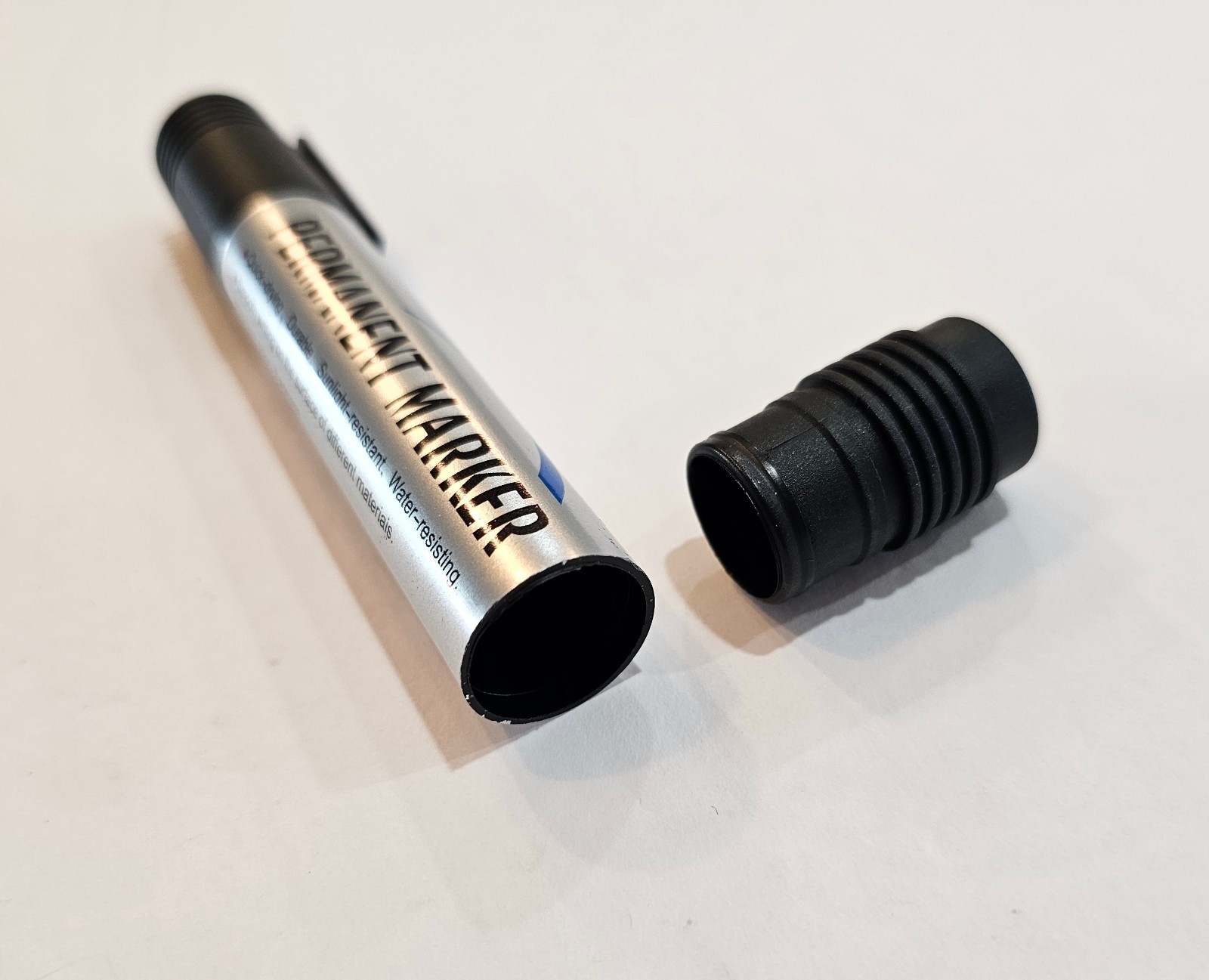 Hidden Diversion Safe Permanent Marker – Discreet Storage Secret Stash Pen