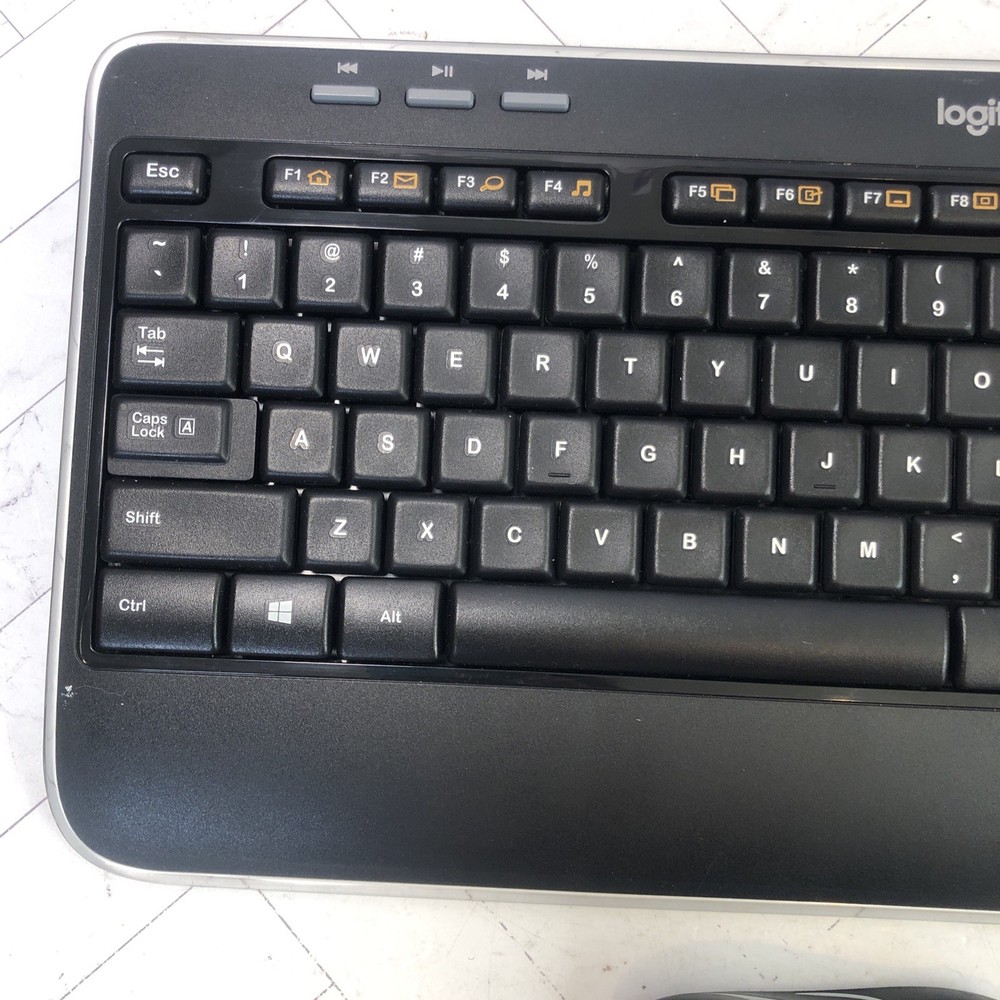 Logitech K520 Wireless Keyboard & M525 Mouse, USB Receiver