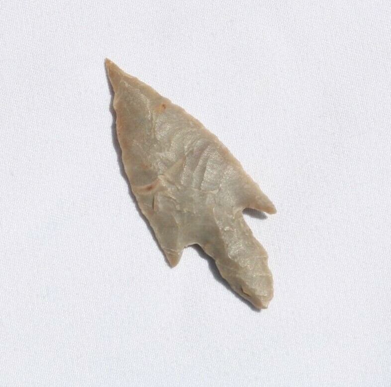 SAHARA NEOLITHIC TRANSLUCENT AGATE POINT - NEEDLE TIP