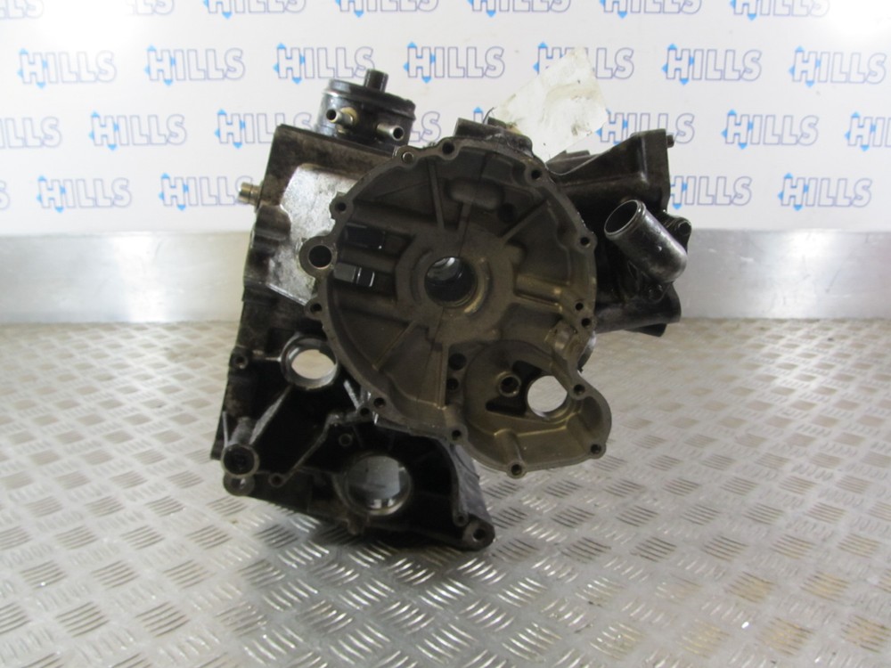 2002 TRIUMPH TT 600 CRANK CASES