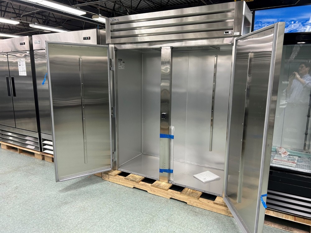 True STG2RRI-2S 68" Two Section Roll In Refrigerator