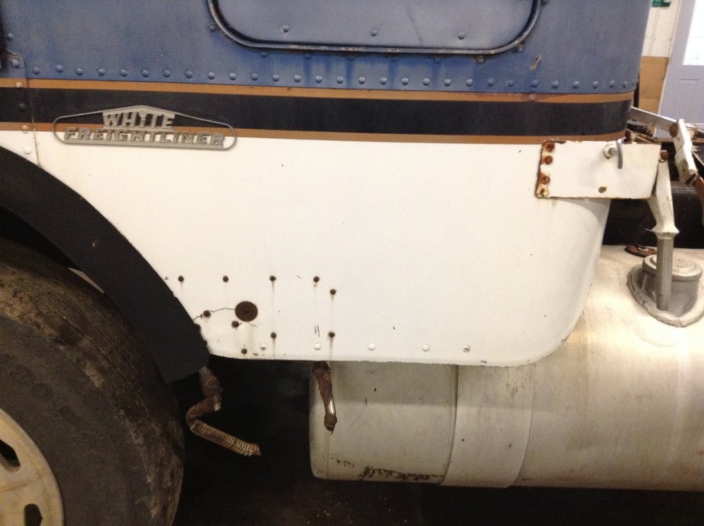 Freightliner FLT ALUMINUM Left/Driver LOWER REAR Panel