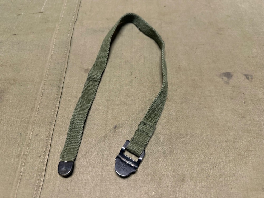 ORIGINAL WWII US ARMY AIRBORNE PARATROOPER EQUIPMENT LEG STRAP