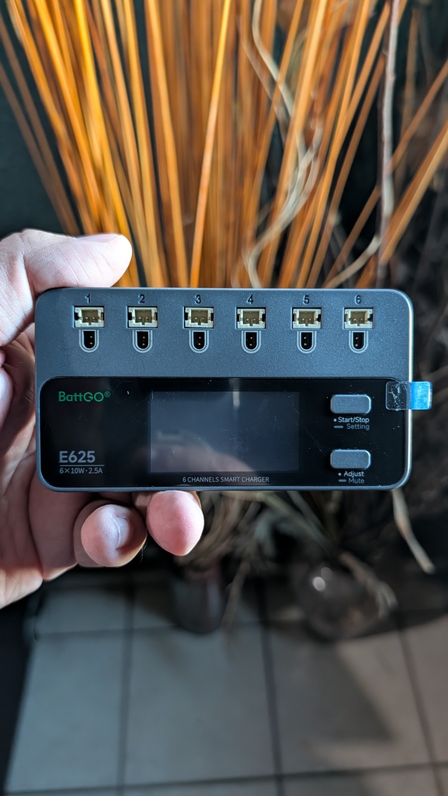 E625 6 Channels 1S lipo Charger Discharger Storage 3.70/4.20V BT2.0 PH2.0