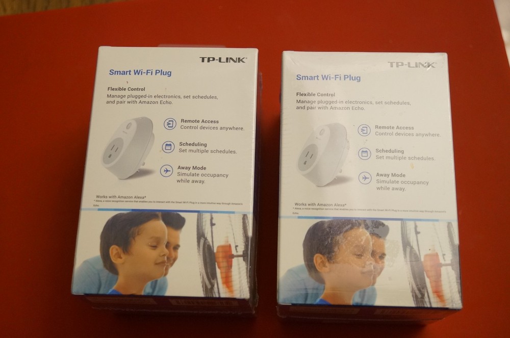 TP-Link HS100 Wi-Fi Smart Plug Kit - Twin Pack
