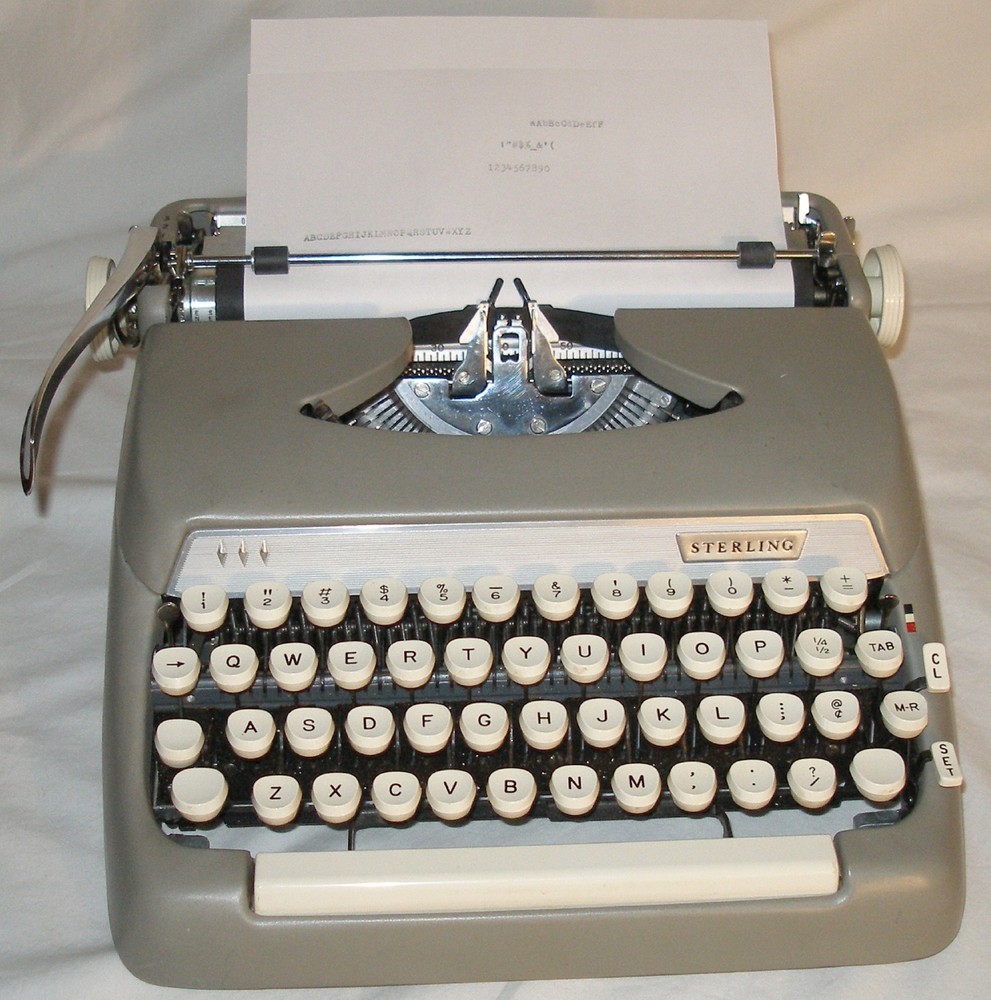 TYPEWRITER SMITH CORONA 1965 STERLING 5AX
