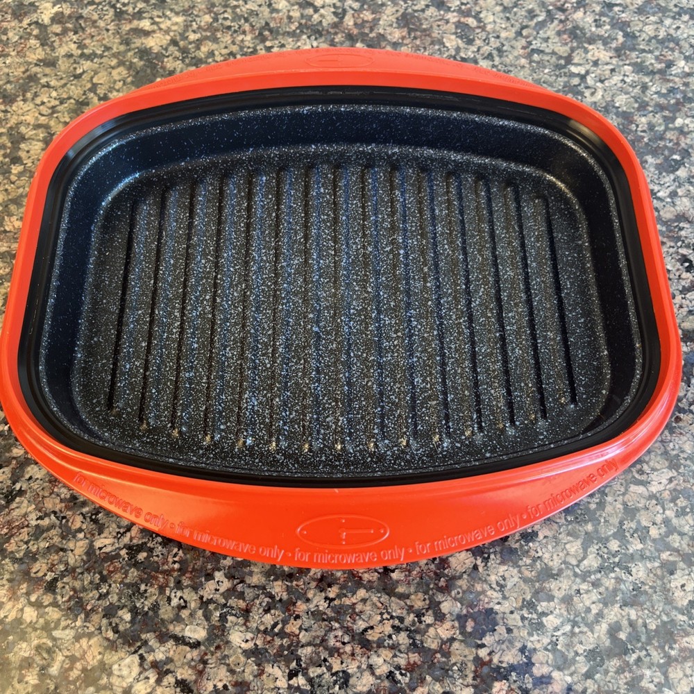 VTG RANGE MATE MICROWAVE GRILL pan steaks RED/WHITE RECTANGULAR covered dish