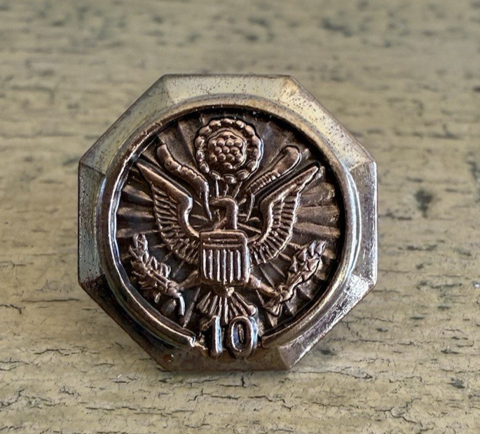 Military 10 Year Service Pin Eagle