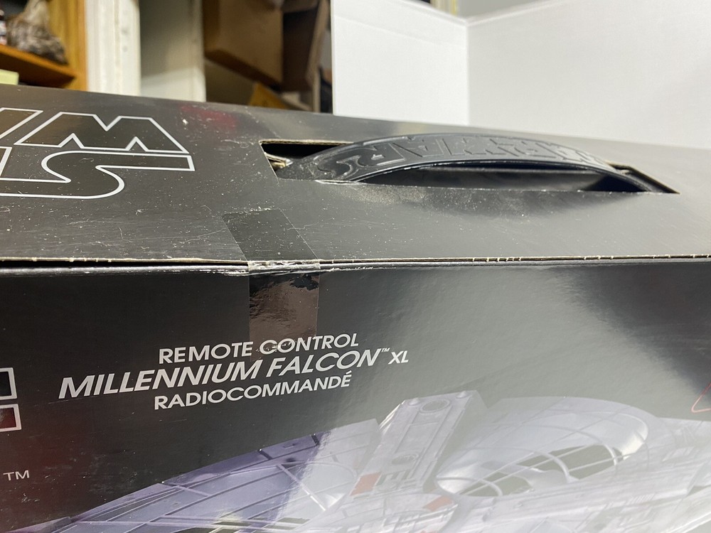 Star Wars Air Hogs Spin Master Remote Control Millenium Falcon