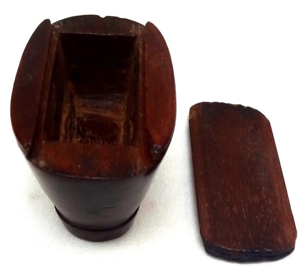 ANTIQUE SNUFF SHOE