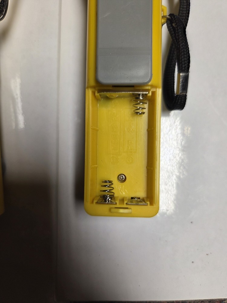 FedEx Portable Radios