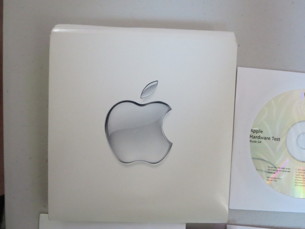 Apple iBook G4 Install Disks Mac OS 10.3.2 + Software Restore + Hardware Test