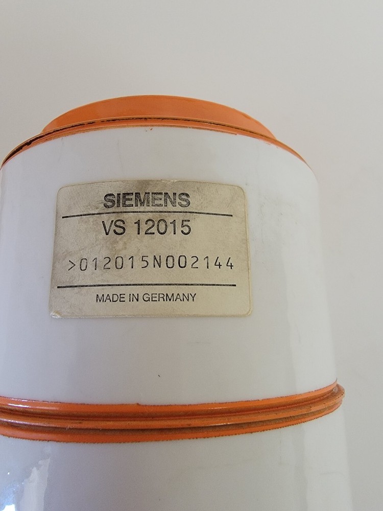SIEMENS VACUUM INTERRUPTER BOTTLE. VS 12015.