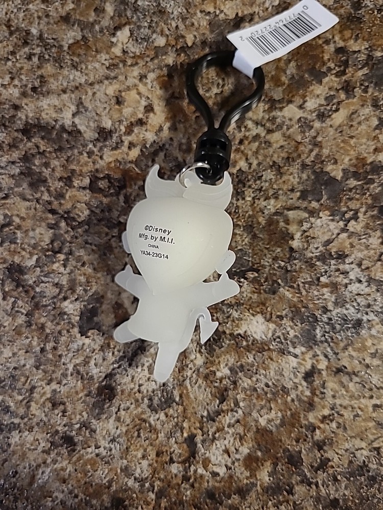 Nightmare Before Christmas * GITD Lock Clip * Blind Bag Series 8 Monogram Key