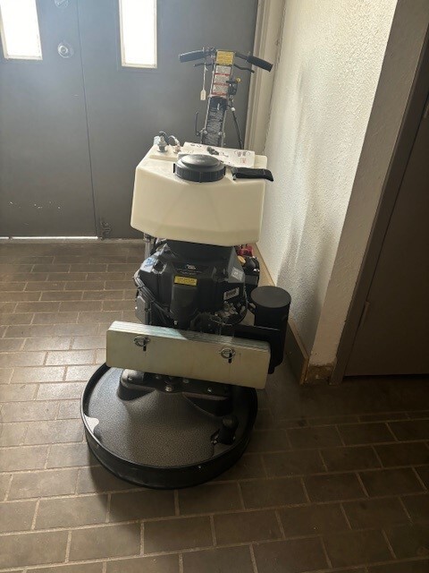 floor polishing machines