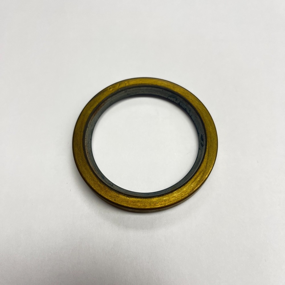 Johnson/Evinrude OMC Evinrude Johnson 313353 Seal