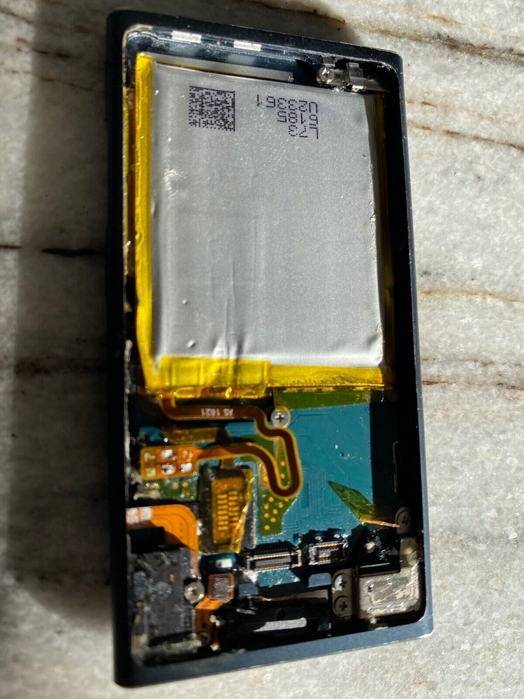Apple iPod nano 7th Gen Screen Replacement Service