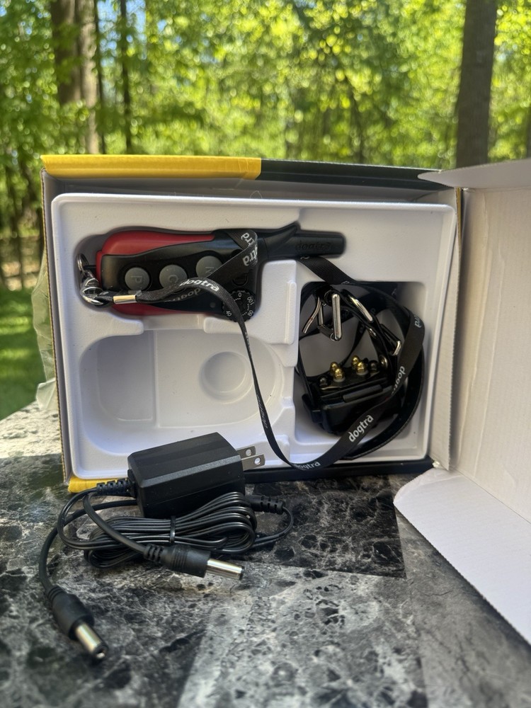 Dogtra iQ Plus e-collar Remote Trainer (read)