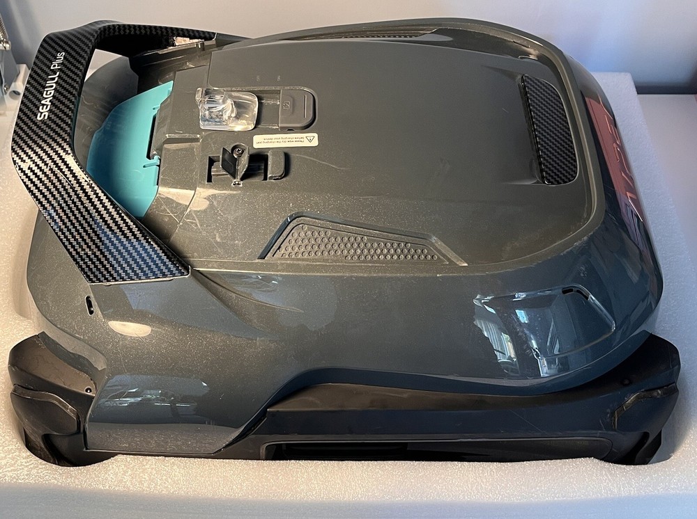 Aiper Seagull Plus Cordless Pool Vacuum Robotic Pool Cleaner