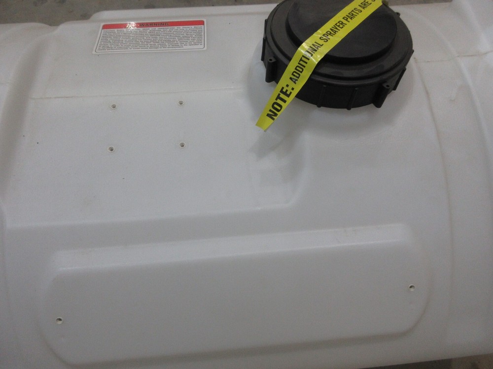40 Gallon White Plastic Tank(Local Pickup Only)
