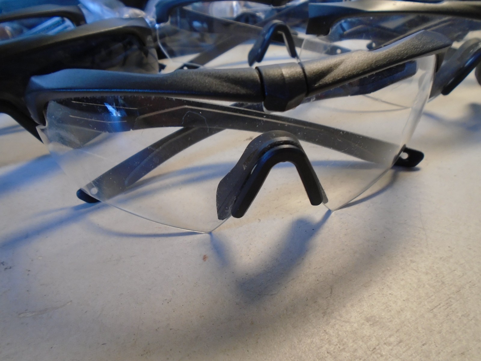 USGI ESS Lot Of 6 Apel Ballistic Glasses w/ Extra Lenses & 4 Cases