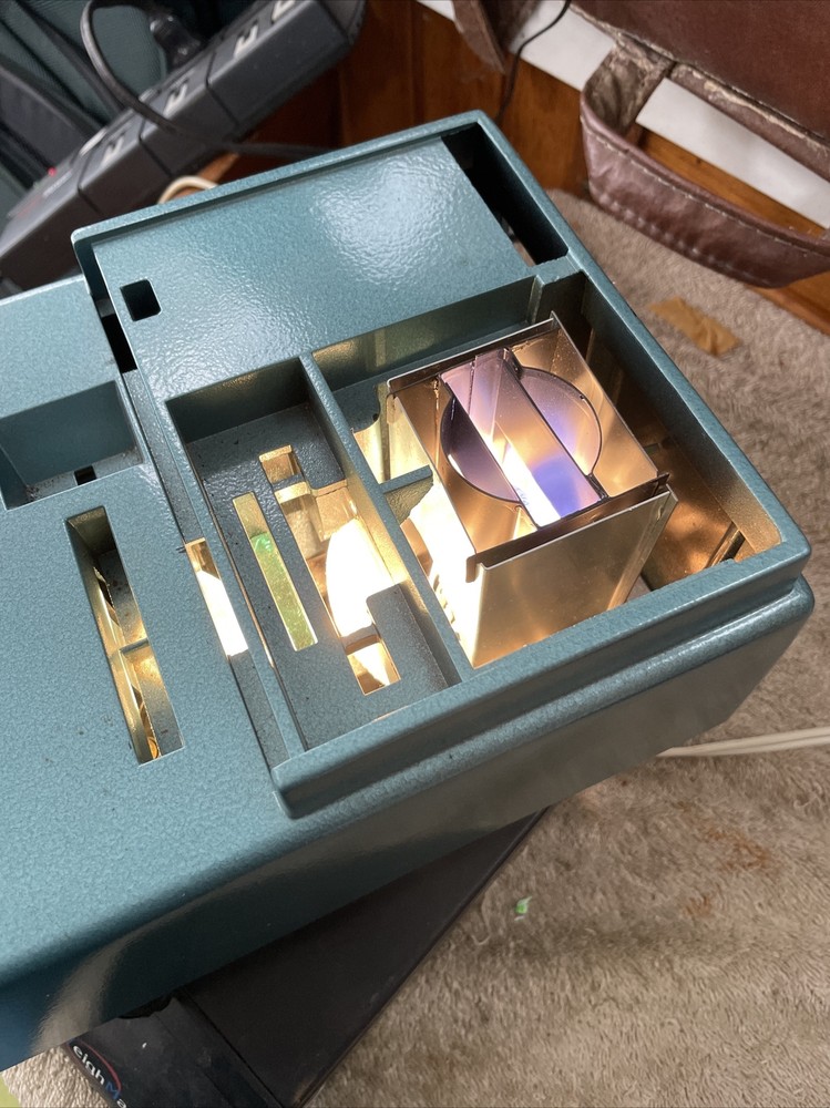 Vintage Argus Special Model 55 Slide Projector Working Bulb 1285