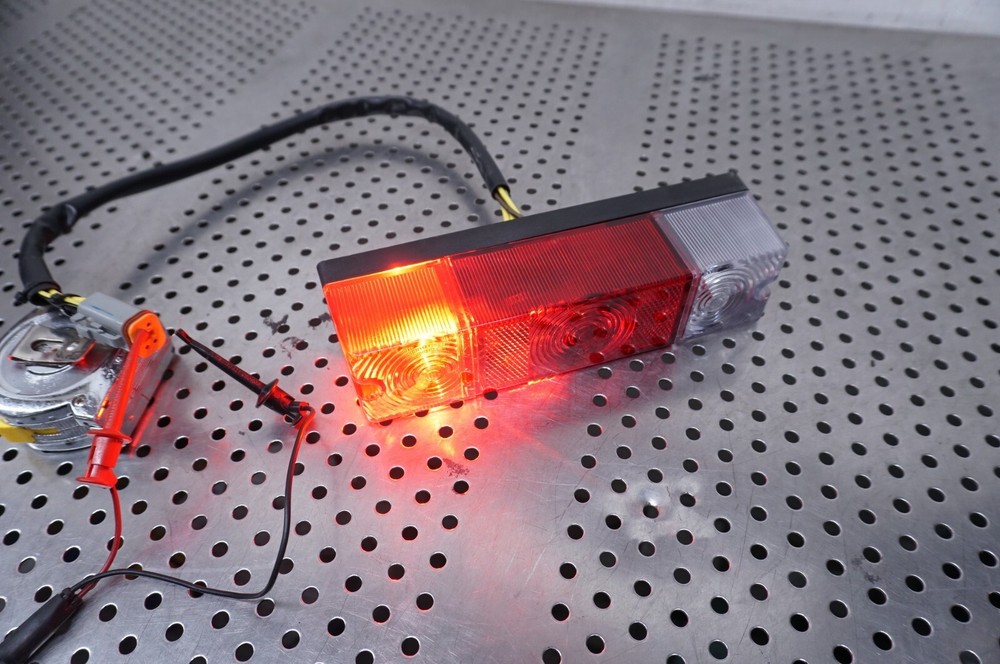 MULITFUNCTION LIGHT 4748400 Brake Backup