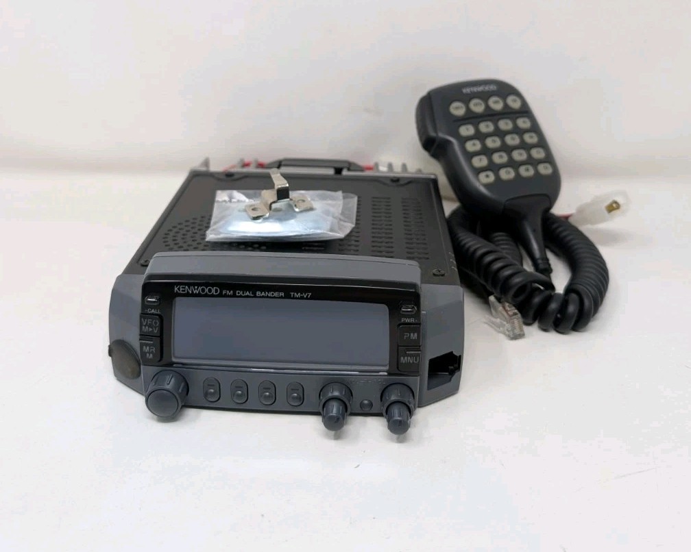 Kenwood TM-V7A 144/430MHz Dual Bander Ham Radio, + More