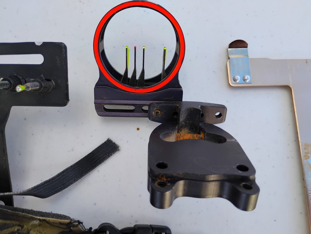 compound bow accessories lot