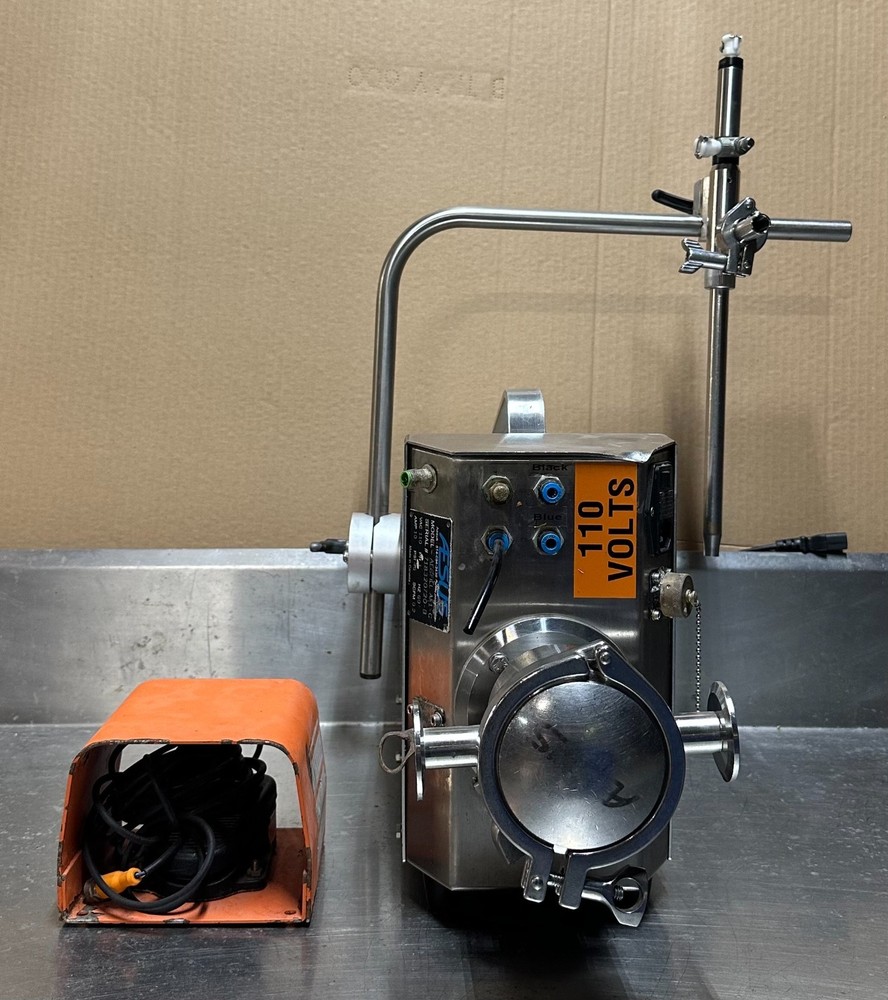 Aesus AF/1 Liquid Filling Machine