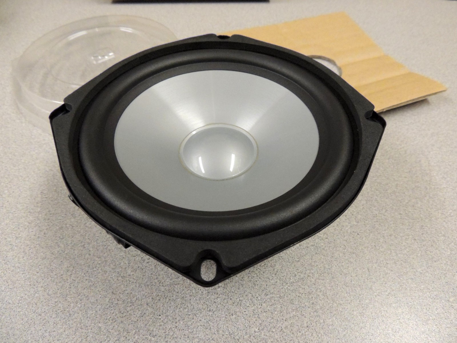 NOS OEM HARLEY 2011 2012 2013 CVO ULTRA CLASSIC FLHTCUSE 5-1/4" PREMIUM SPEAKER