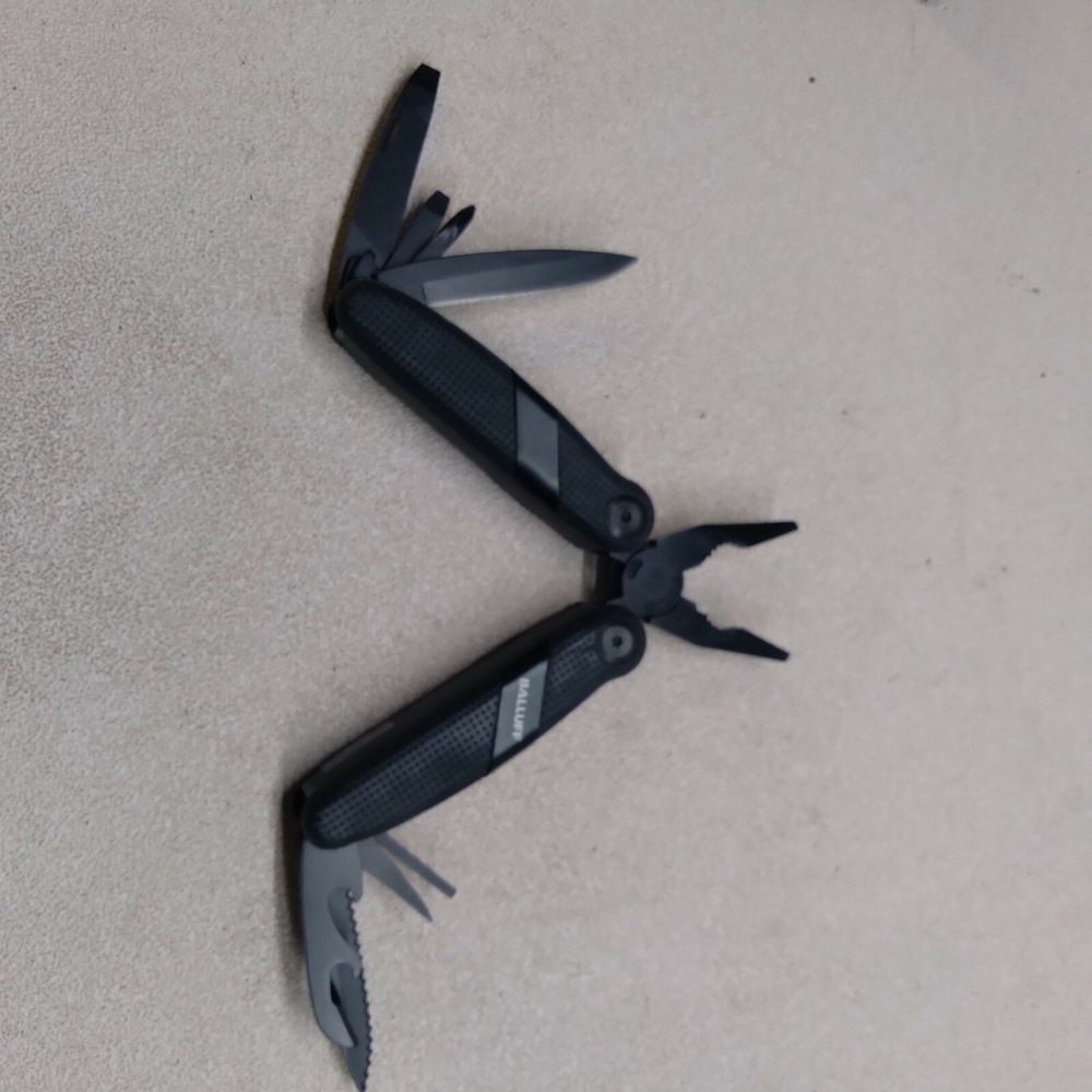 Balluff Multi Tool, rare excellent condition with sheath