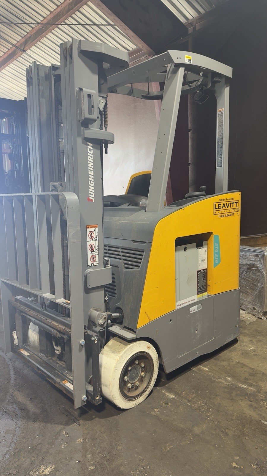 Jungheinrich ETG216 Electric Forklift