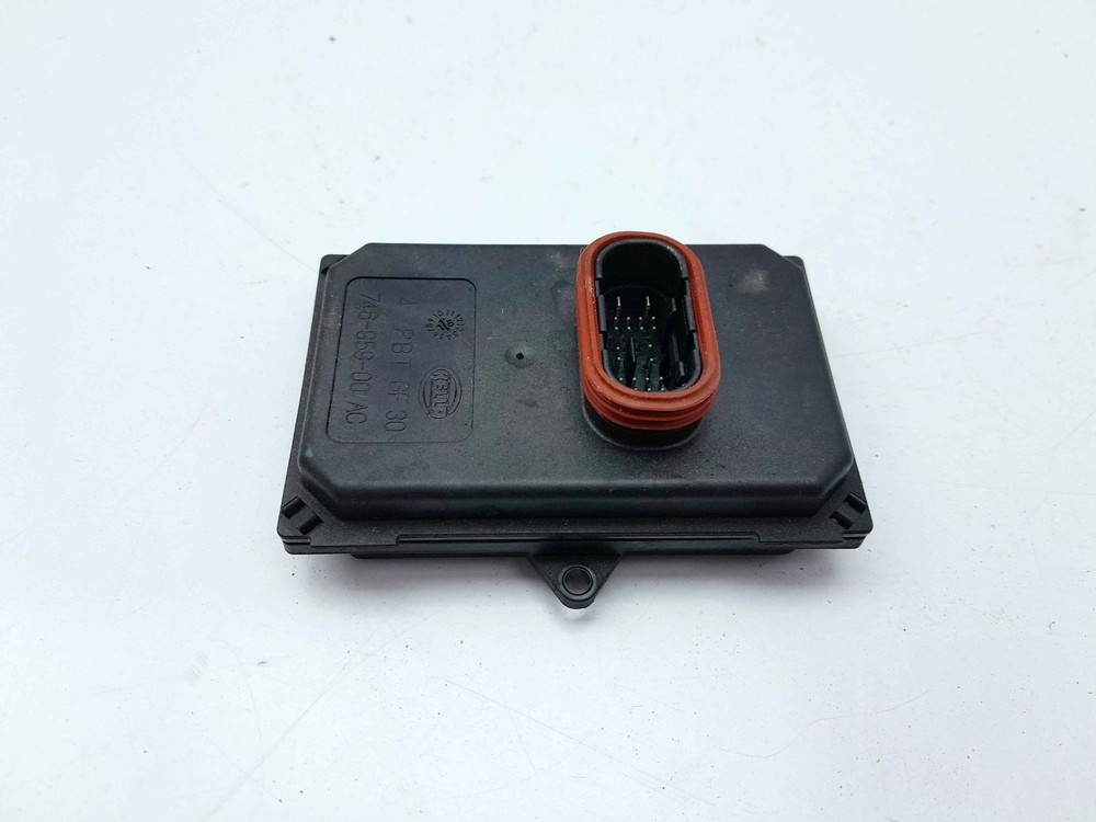 AUDI Q3 CONTROL UNIT HEADLIGHT BALLAST MODULE 7PP941329M 2016