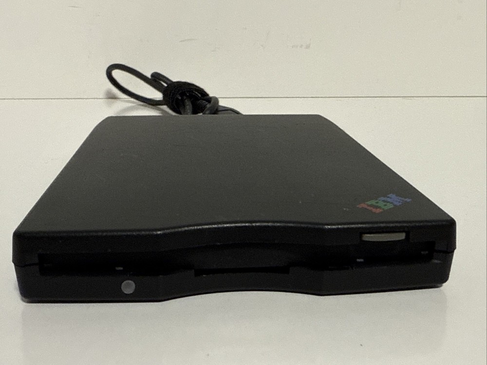 IBM Portable USB External Floppy Diskette Drive MPF82E UNTESTED - READ