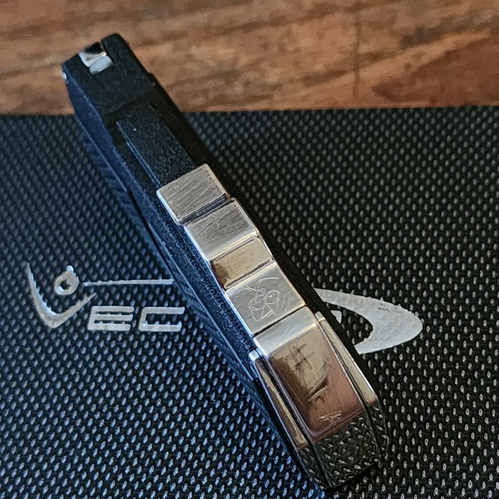 Vector Single Jet Lighter And Cigar Cutter