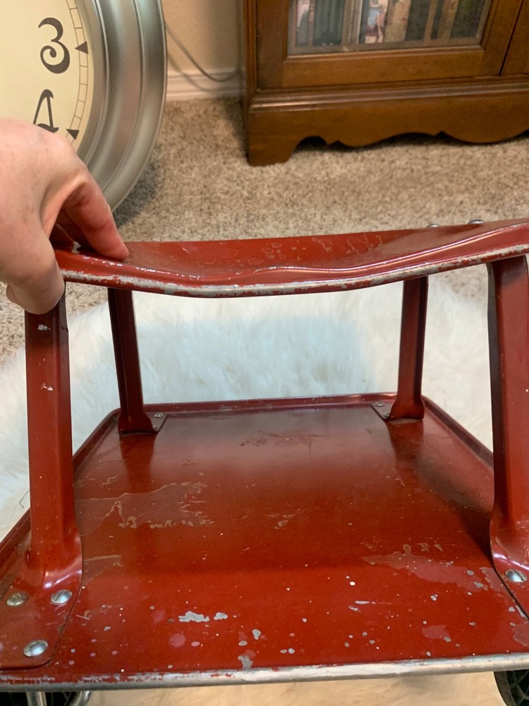 VINTAGE RED METAL ROLLING GARAGE STOOL