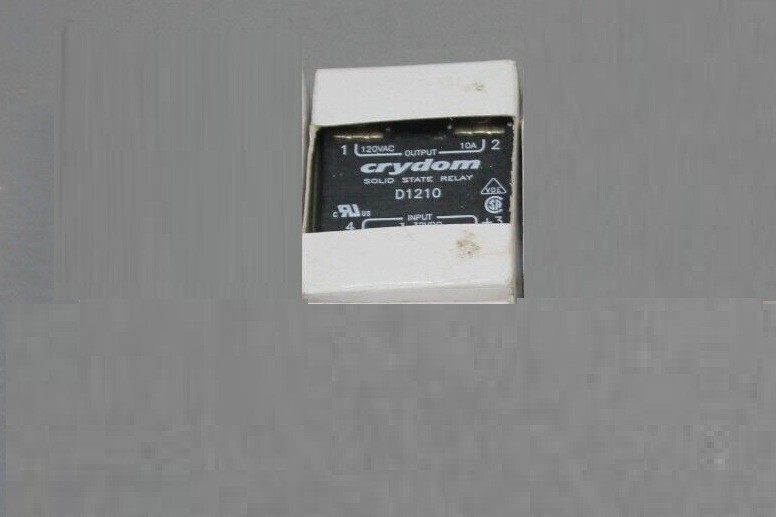 1 NEW CRYDOM SOLID STATE RELAY P/N: D1210