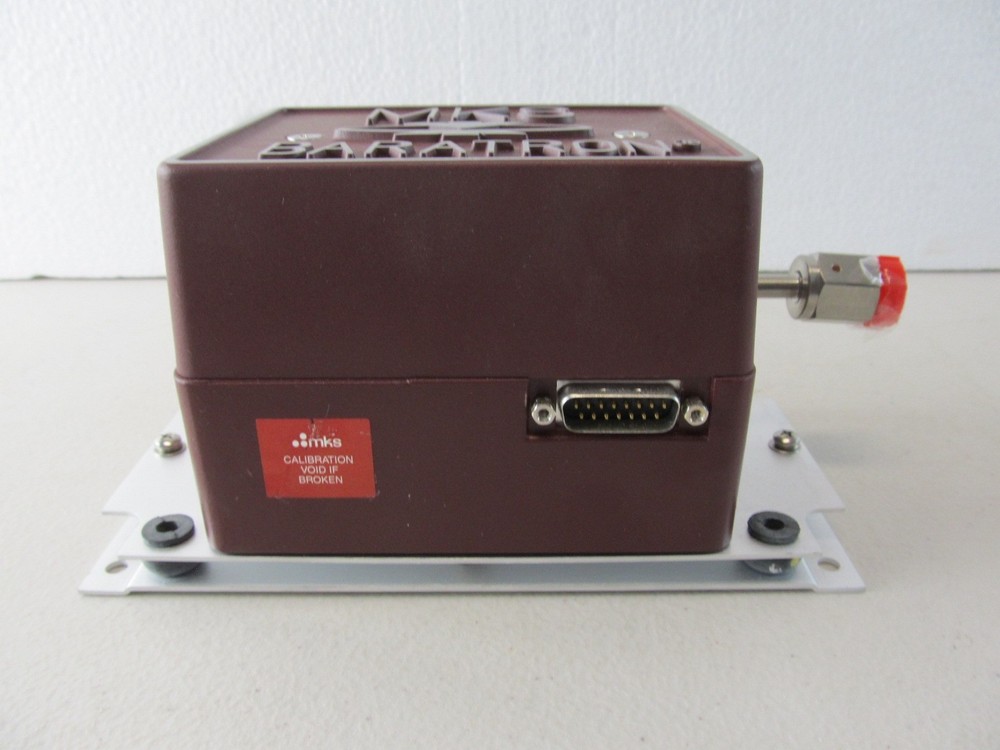 MKS 690A01TRA Baratron Absolute Capacitance Manometer 690A 1Torr 0-10 VDC Output