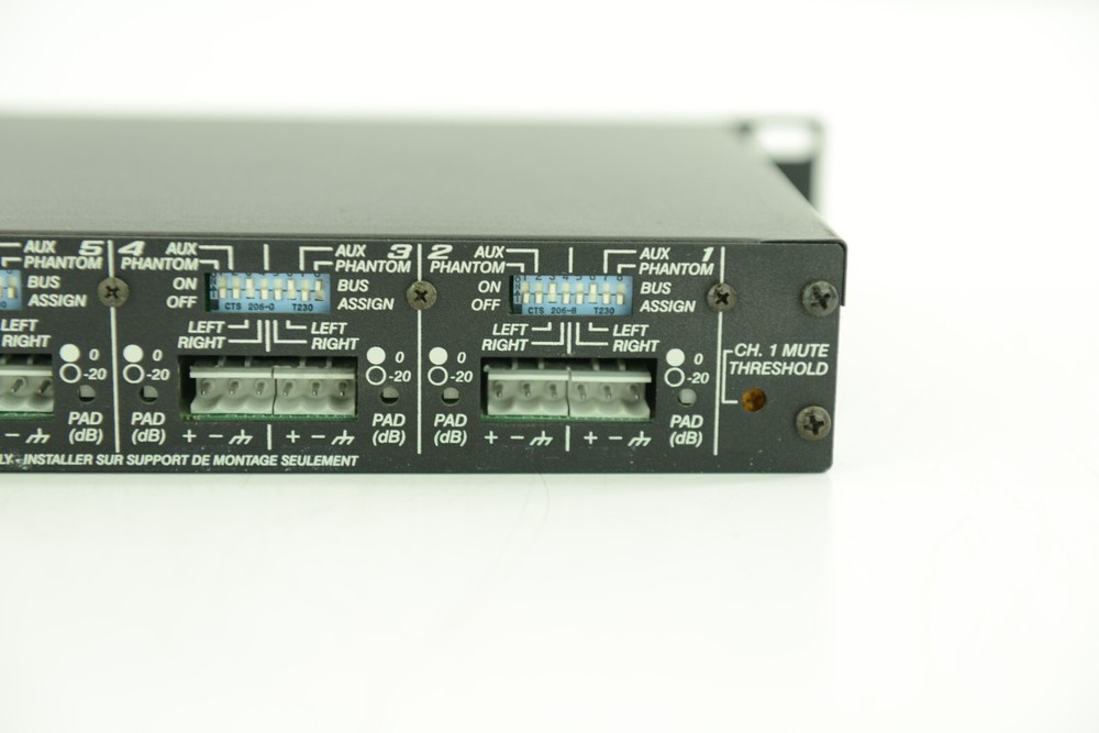 Peavey SMR-821 Stereo Mic Line Program Mixer
