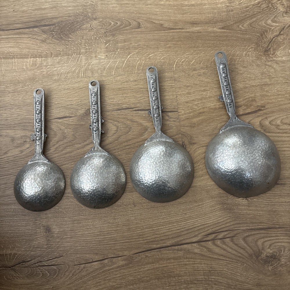 Tin Woodsman Pewter Dragonfly Measuring Cups Set