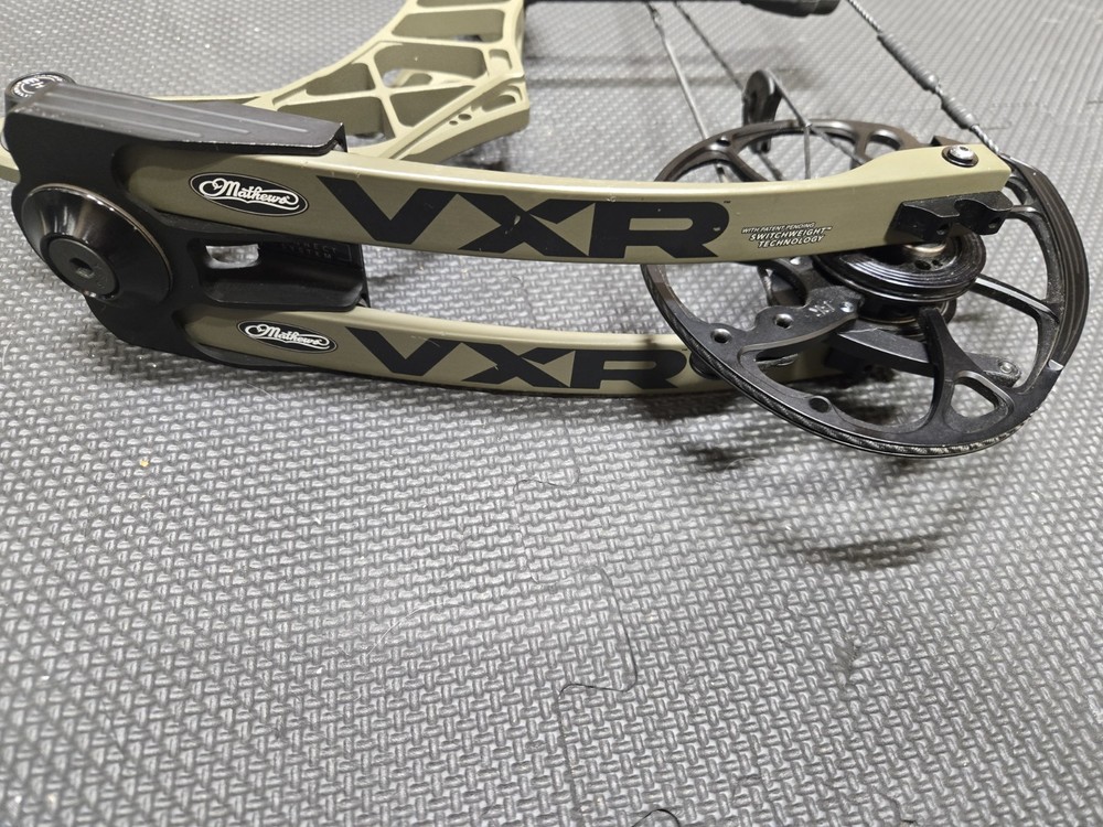 Mathews VXR 28