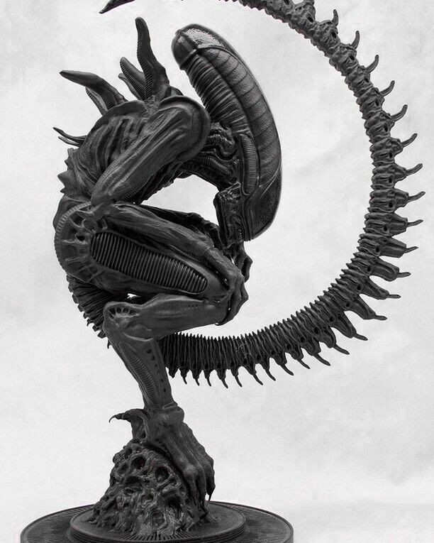 Alien Romulus Alien Xenomorph Monster Figure Model Desk Decor Toy Statue Gift