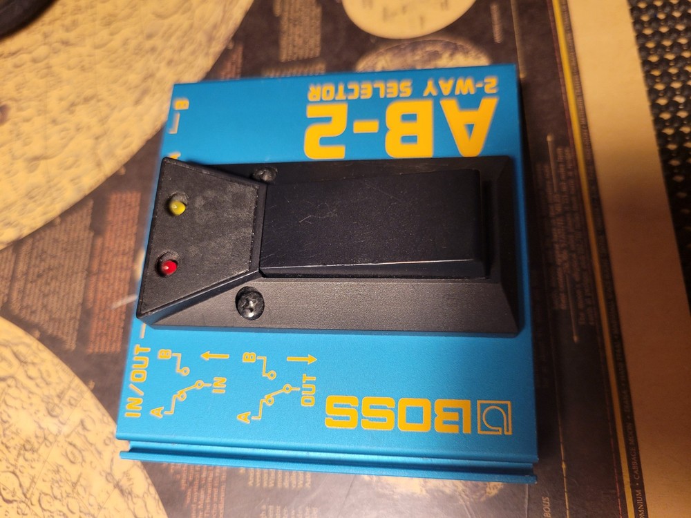 Modified Boss AB-2 2-Way Selector - 9v Input for External Power