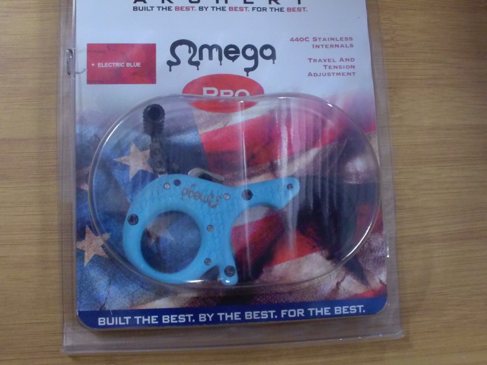 B3 MEGA Pro Release 3 Finger ELECTRIC BLUE