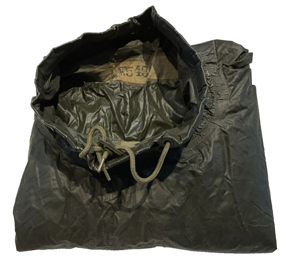 Feb 1945 WWII Type U.S. ARMY INFANTRY MILITARY RAIN PONCHO Label & Dated