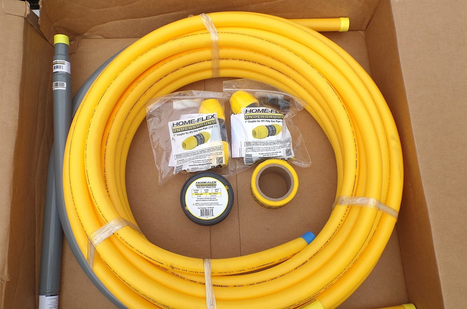 HOME-FLEX YELLOW UNDERGROUND 1" IPS KIT 100FT PIPE, 2XCOUPLERS, 2XMETER RISERS