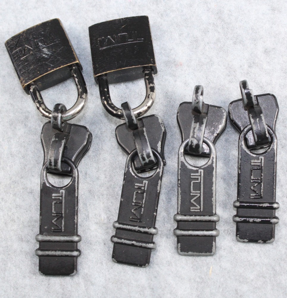 Tumi Replacement Parts Black Large Locking Zipper Pull Tabs Sliders padlock